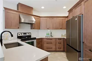 22669 NE Alder Crest Dr, Redmond, WA 98053 - Photo 10