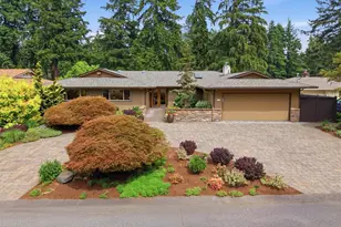 216 131st Ave NE, Bellevue, WA 98005 - Photo 1