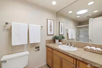 216 131st Avenue NE, Bellevue, WA 98005 - Photo 20