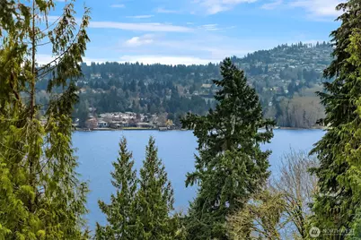 4429 E Mercer Way, Mercer Island, WA 98040 - Photo 1