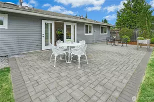 1310 121st Ave SE, Bellevue, WA 98005 - Photo 32