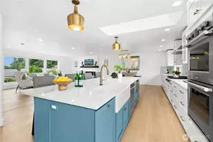1310 121st Ave SE, Bellevue, WA 98005 - Photo 16