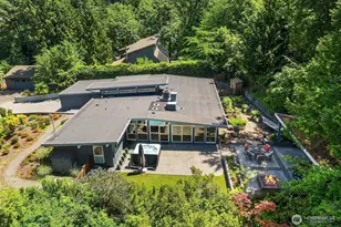 7260 W Mercer Way, Mercer Island, WA 98040 - Photo 38