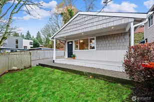 7552 21st Ave SW, Seattle, WA 98106 - Photo 2