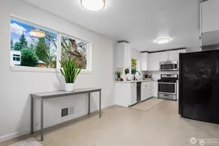 7552 21st Ave SW, Seattle, WA 98106 - Photo 14
