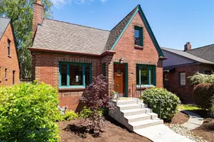7754 Jones Ave NW, Seattle, WA 98117 - Photo 1