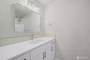 16823 Alder Way, Lynnwood, WA 98037 - Photo 8