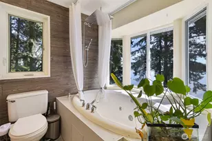 10125 Totem Way, Anderson Island, WA 98303 - Photo 16