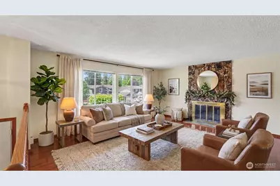 3208 SE 19th Court, Renton, WA 98058 - Photo 2