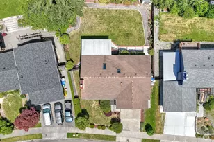 3208 SE 19th Ct, Renton, WA 98058 - Photo 30