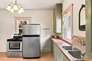 2811 SW Dakota St, Seattle, WA 98126 - Photo 12