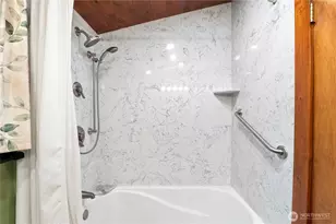 7411 Hermosa Beach Rd, Tulalip, WA 98271 - Photo 22