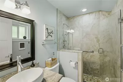 7110 Vandermark Road E, Bonney Lake, WA 98391 - Photo 34