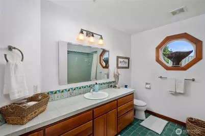 26 N Salmon Beach, Tacoma, WA 98407 - Photo 28