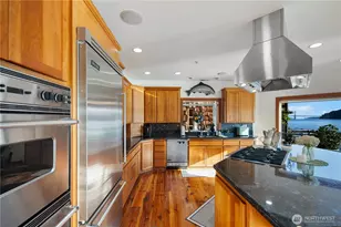 26 N Salmon Beach, Tacoma, WA 98407 - Photo 12