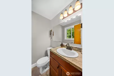 8989 NE Nevada Street, Bremerton, WA 98311 - Photo 20