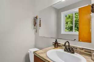8989 NE Nevada St, Bremerton, WA 98311 - Photo 20