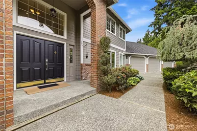 7717 120th Place SE, Newcastle, WA 98056 - Photo 2