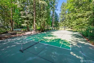22201 NE 28th Pl, Sammamish, WA 98074 - Photo 38