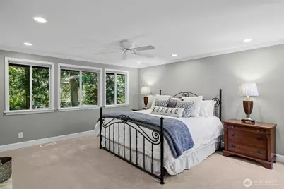 22201 NE 28th Place, Sammamish, WA 98074 - Photo 18