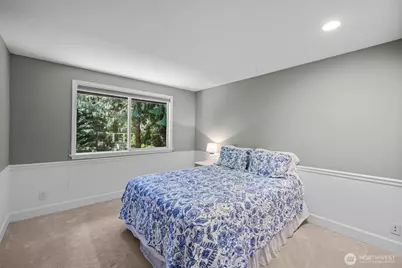 22201 NE 28th Place, Sammamish, WA 98074 - Photo 28
