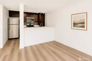 7453 Newcastle Golf Club Rd, Newcastle, WA 98059 - Photo 10