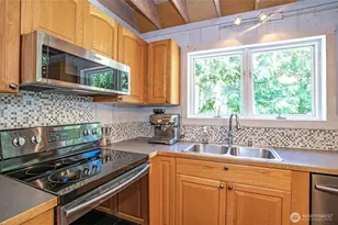 9393 Phillips Rd SE, Port Orchard, WA 98367 - Photo 8