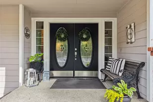 20407 SE 261st Pl, Covington, WA 98042 - Photo 2