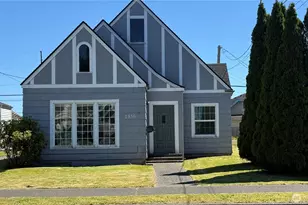2836 Aberdeen Ave, Hoquiam, WA 98550 - Photo 2