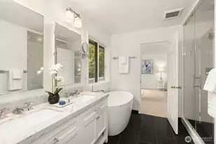 7045 NE Baker Hill Rd, Bainbridge Island, WA 98110 - Photo 18