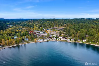 7045 NE Baker Hill Road, Bainbridge Island, WA 98110 - Photo 36