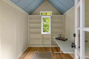 7045 NE Baker Hill Rd, Bainbridge Island, WA 98110 - Photo 32