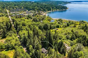 7045 NE Baker Hill Rd, Bainbridge Island, WA 98110 - Photo 2