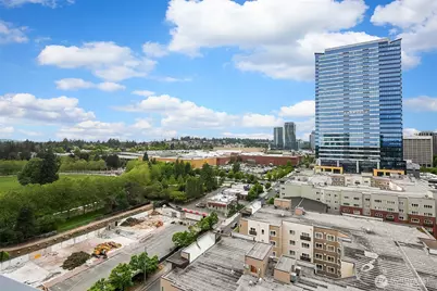 188 Bellevue Way NE #1502, Bellevue, WA 98004 - Photo 14