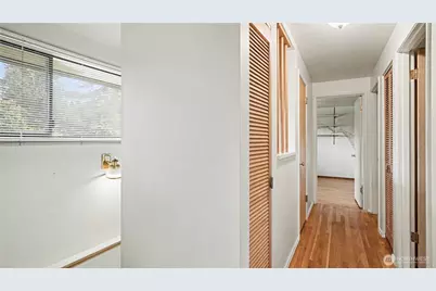 3437 77th Avenue SE, Mercer Island, WA 98040 - Photo 16