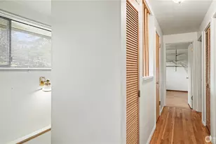 3437 77th Ave SE, Mercer Island, WA 98040 - Photo 16