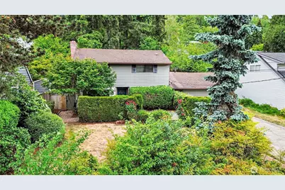 3437 77th Avenue SE, Mercer Island, WA 98040 - Photo 2