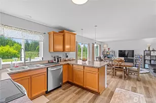 15635 Ursula Ln SE, Yelm, WA 98597 - Photo 12