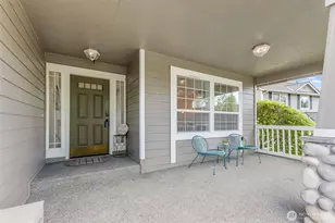 1820 34th St SE, Puyallup, WA 98372 - Photo 2