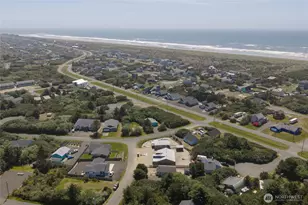 414 Salina Cruz Ave SW, Ocean Shores, WA 98569 - Photo 28