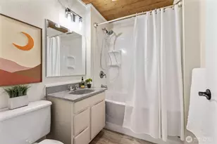 31089 E Lake Morton Dr SE, Kent, WA 98042 - Photo 24