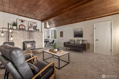 31089 E Lake Morton Drive SE, Kent, WA 98042 - Photo 12