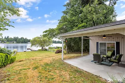31089 E Lake Morton Drive SE, Kent, WA 98042 - Photo 2