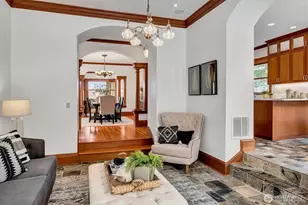 612 11th Ave E, Seattle, WA 98102 - Photo 12