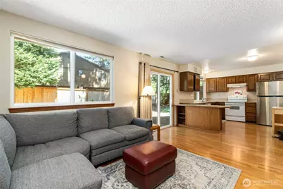 21136 NE 16th Street, Sammamish, WA 98074 - Photo 6