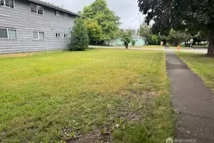 1269 8th Ave, Longview, WA 98632 - Photo 1