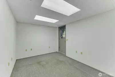 20907 4th Place S, Des Moines, WA 98198 - Photo 18