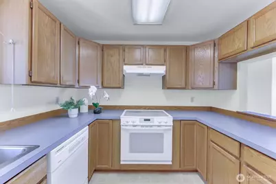 20907 4th Place S, Des Moines, WA 98198 - Photo 10