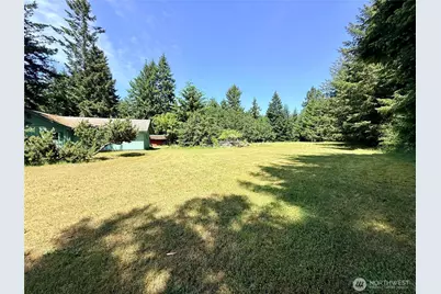 503 Centre Street N, Rainier, WA 98576 - Photo 6