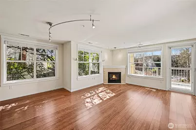 2901 NE Blakely Street #128, Seattle, WA 98105 - Photo 6